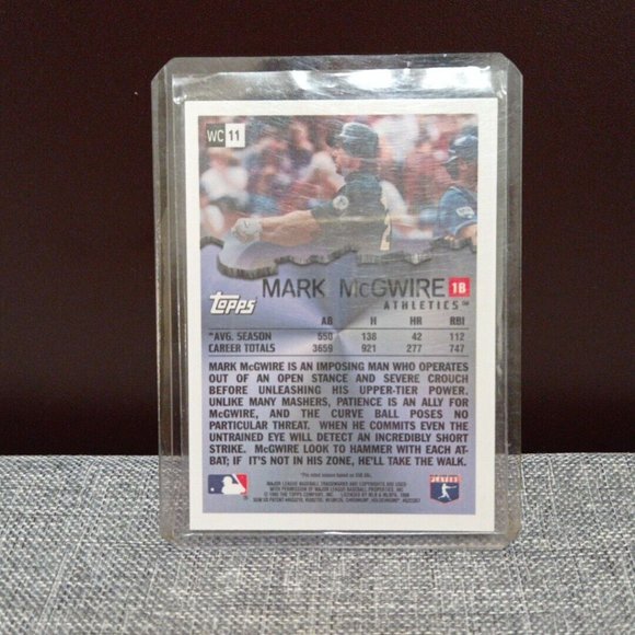 1995 Topps Chrome Refractor Mark McGwire Wrecking Crew #WC11 baseball card - Picture 2 of 2